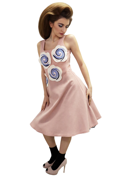 BETWEEN HEAVEN AND EARTH dusty pink dress with flowers